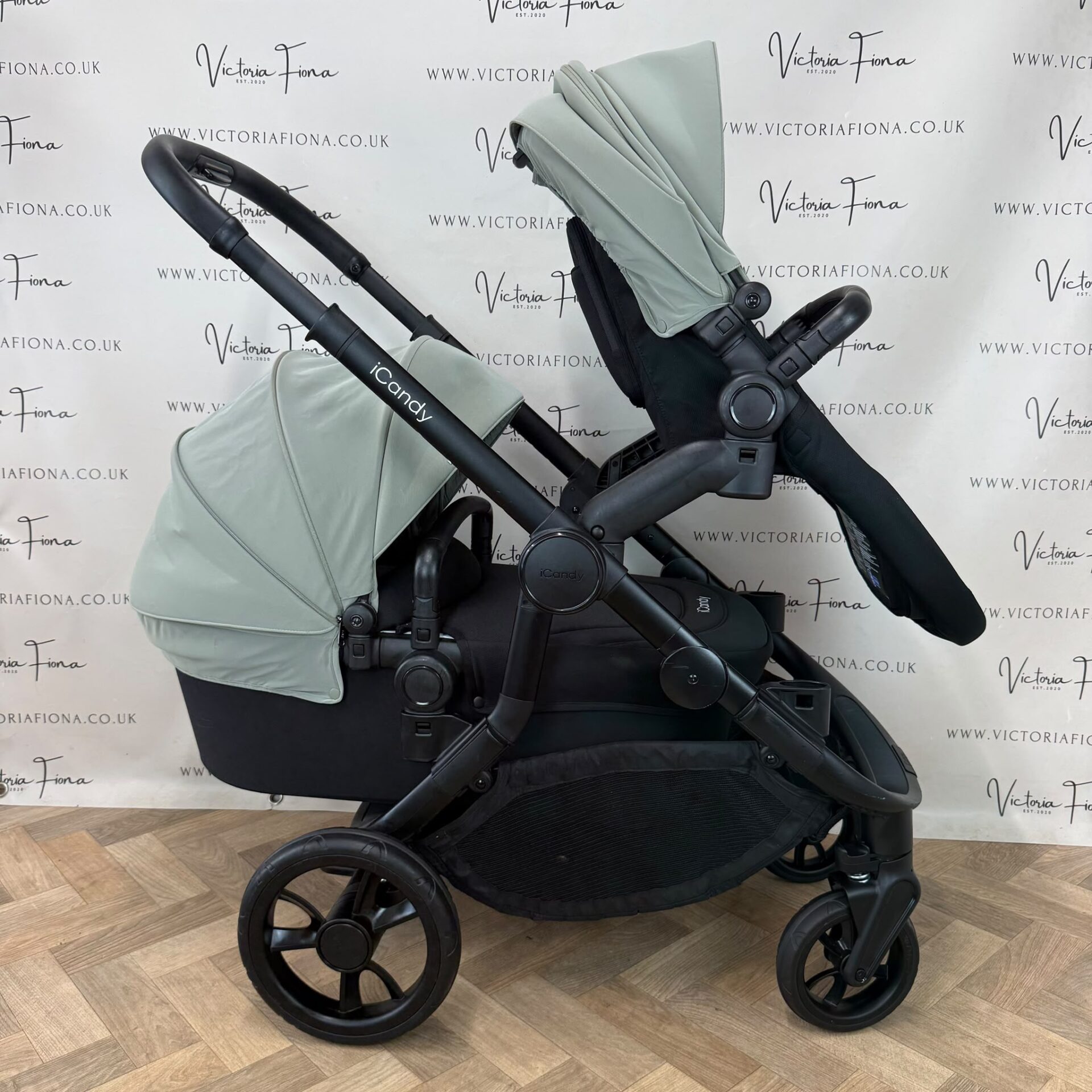 PRELOVED iCandy Orange 4 Carrycot & DOUBLE Pushchair - Pistachio Green & Black - Image 2