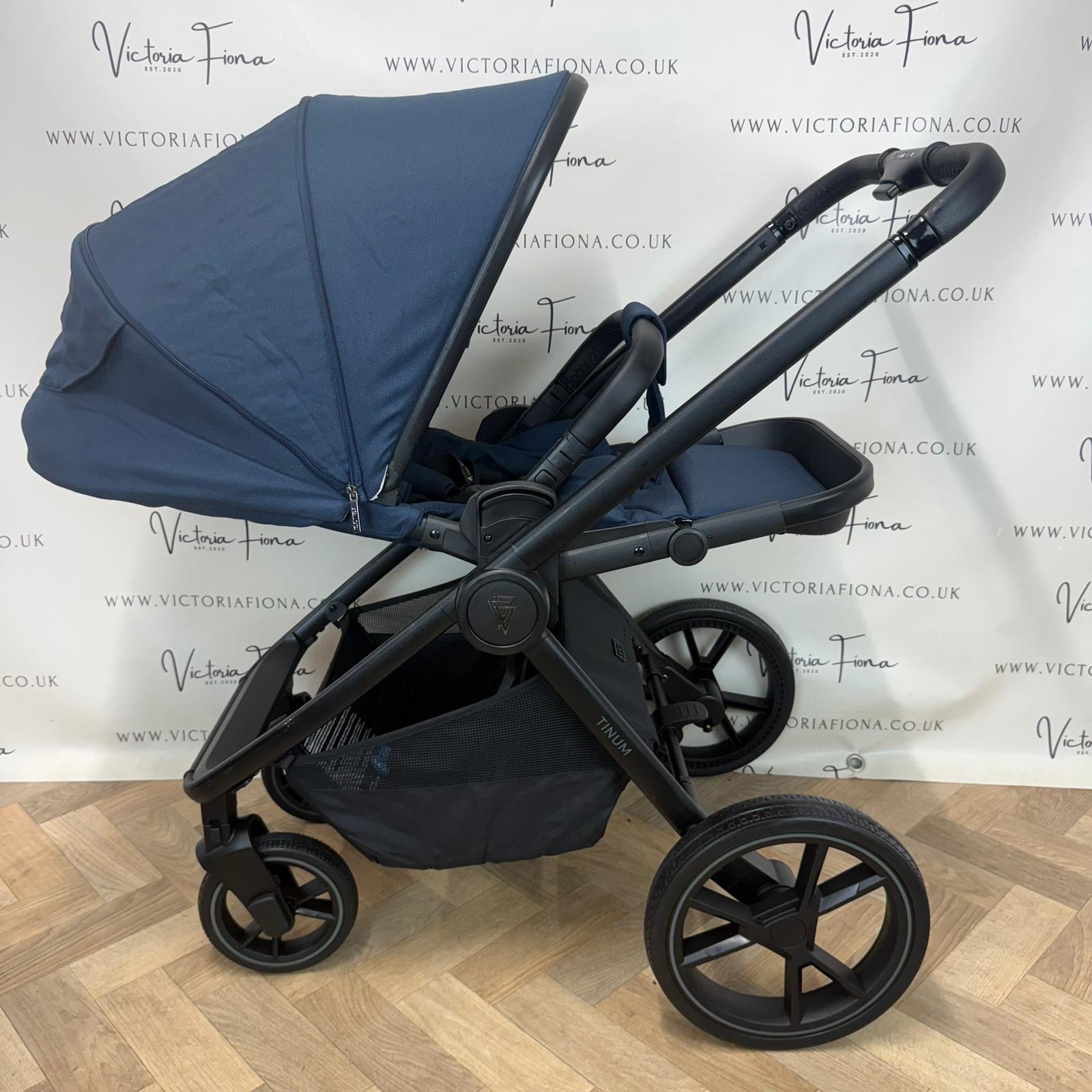 PRELOVED Venicci Tinum Edge 3 in 1 Carrycot & Pushchair - Ocean Blue - Image 7