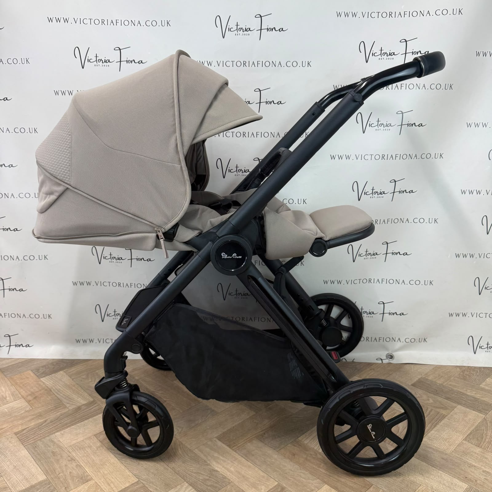EX DISPLAY Silver Cross Reef 2 Carrycot & Pushchair - Mocha - Image 7