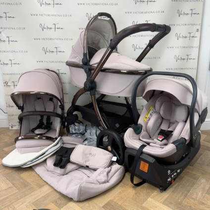 PRELOVED Egg2 Carrycot & Pushchair with Car Seat and Isofix - Feather Geo