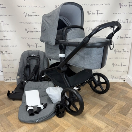 PRELOVED Bugaboo Fox 5 Carrycot & Pushchair with accessories - Grey Melange