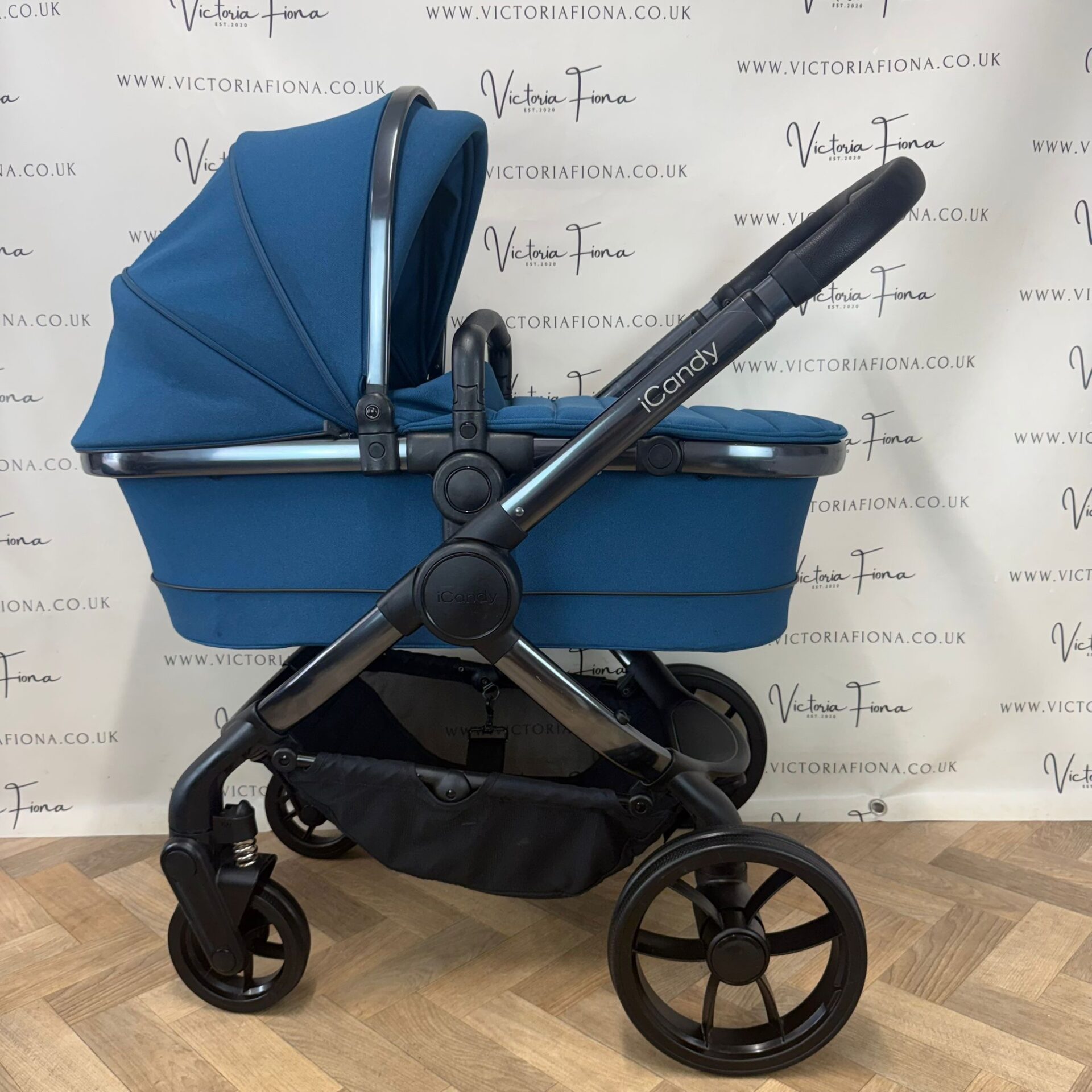 PRELOVED iCandy Peach 7 Pushchair and Carrycot - Cobalt Blue - Image 5