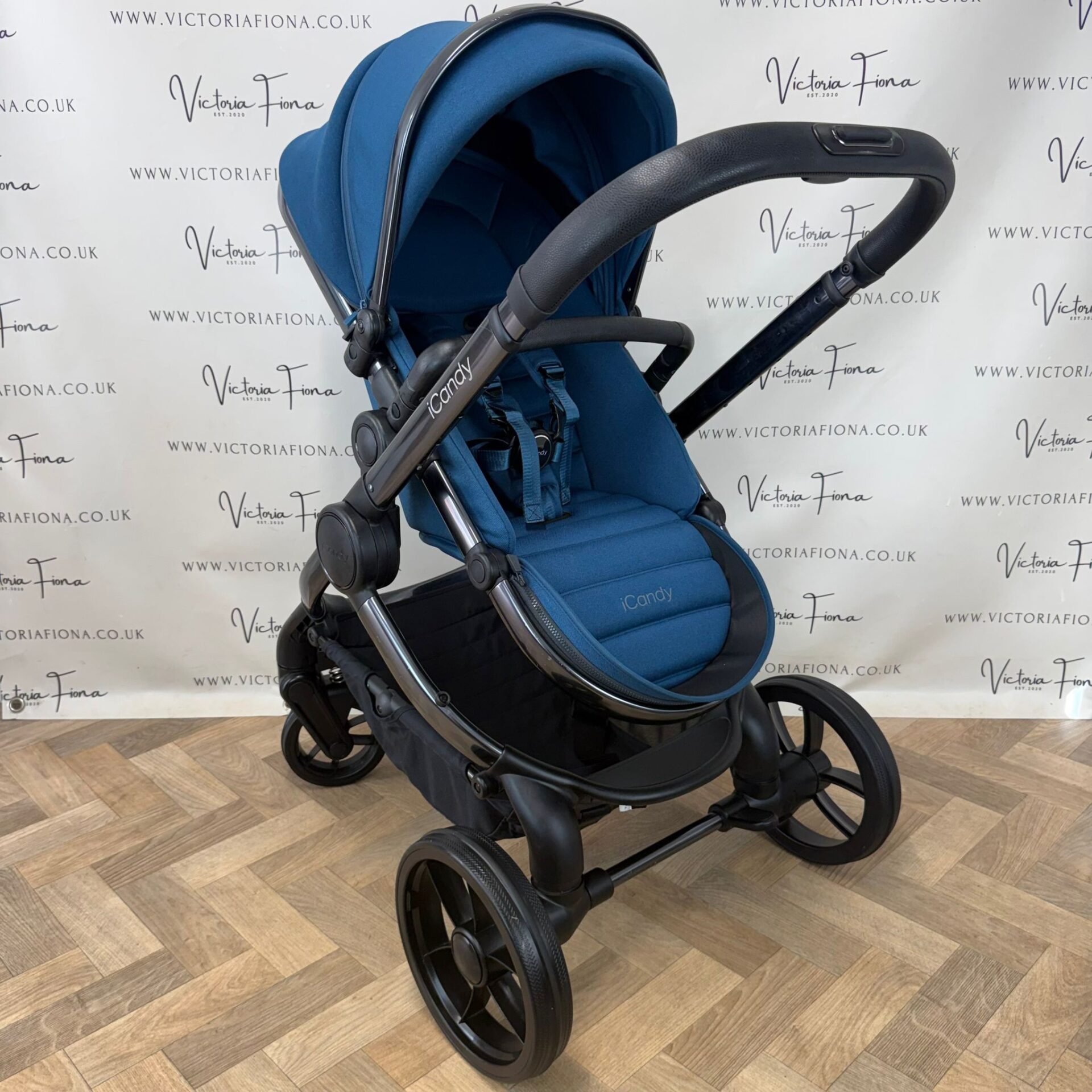 PRELOVED iCandy Peach 7 Pushchair and Carrycot - Cobalt Blue - Image 6