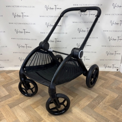PRELOVED Icandy Core Chassis with Larger Wheels - Black