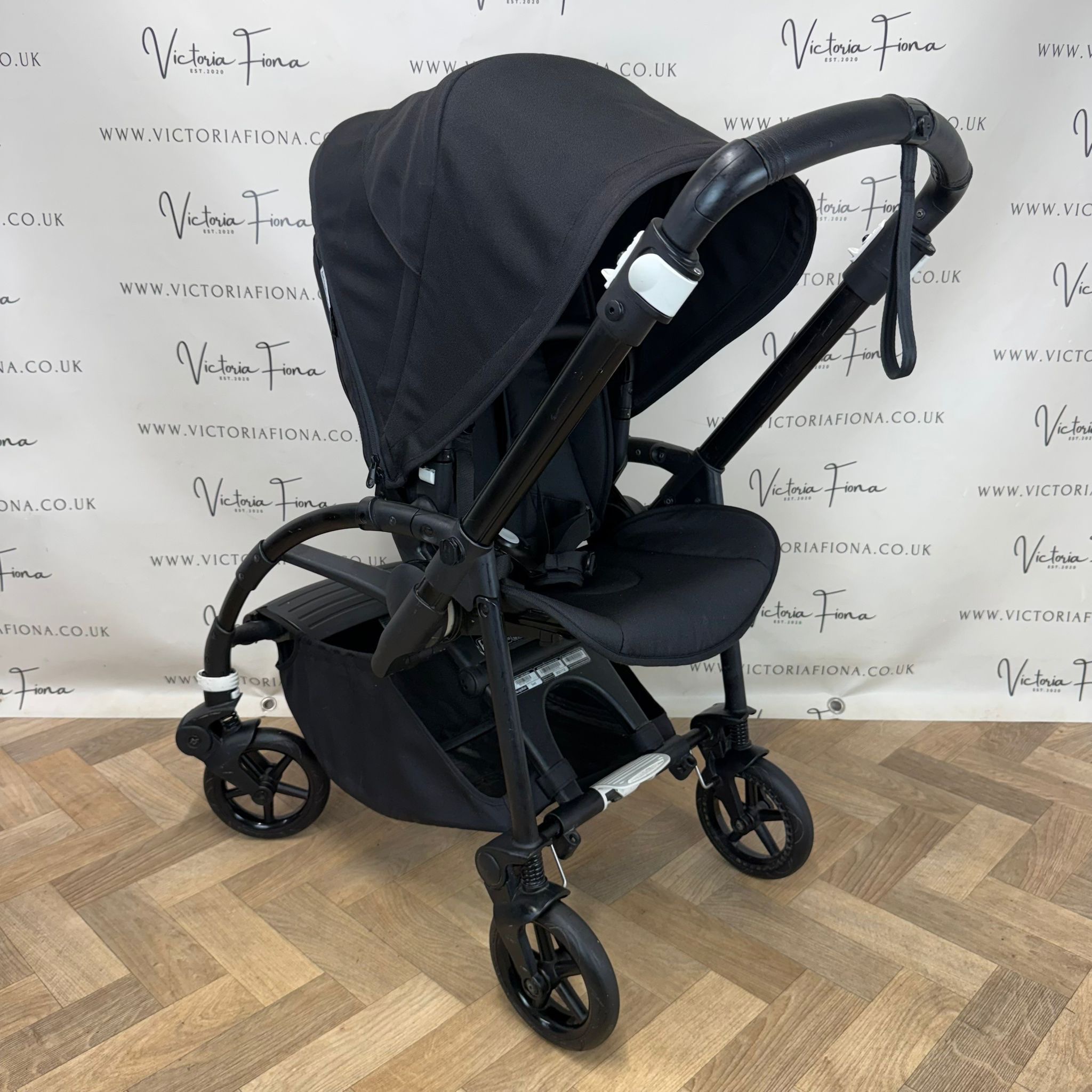 PRELOVED Bugaboo Bee6 Parent & World Facing Stroller Pushchair - All Black - Image 3