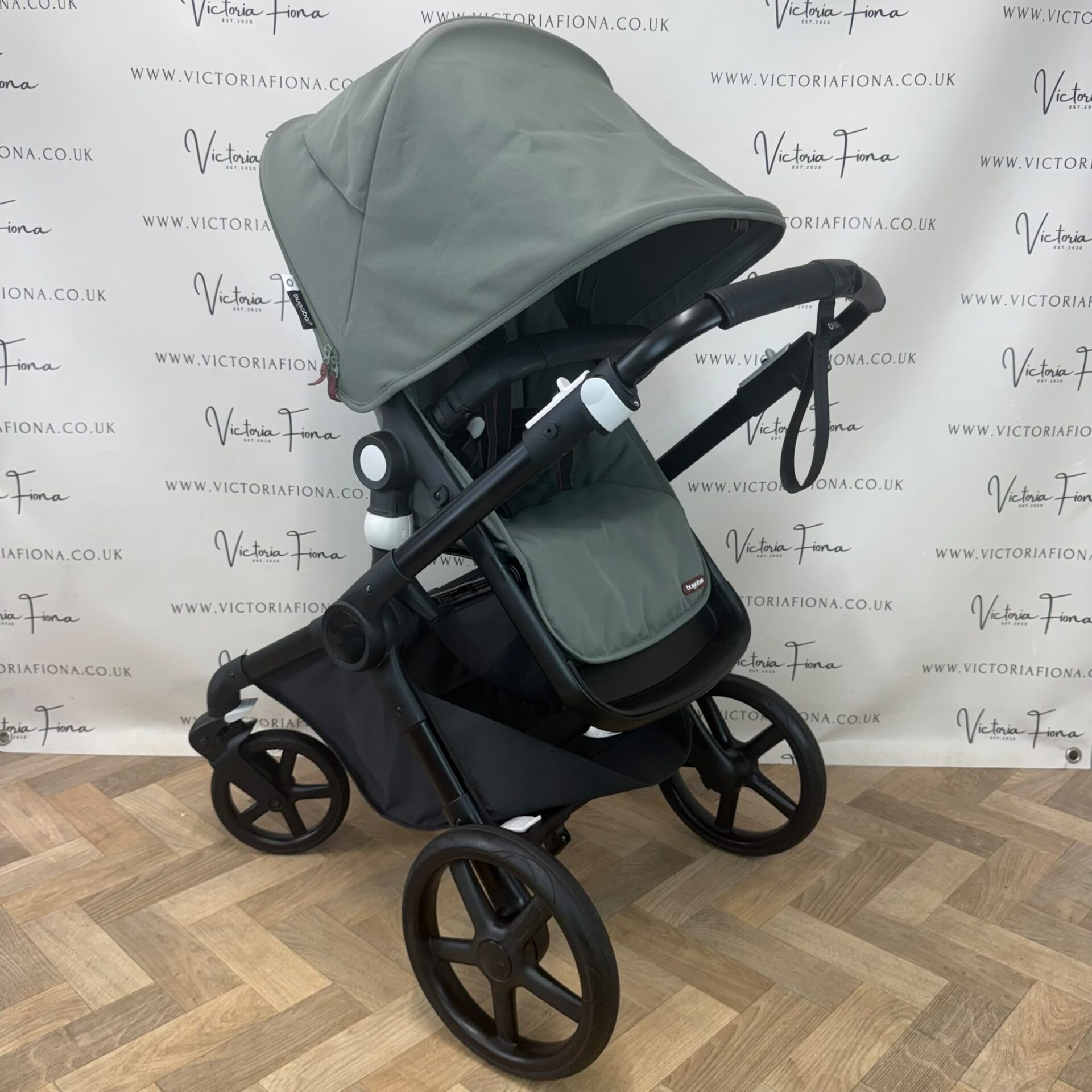PRELOVED Bugaboo Fox Cub Carrycot & Pushchair - Forest Green π³ - Image 6