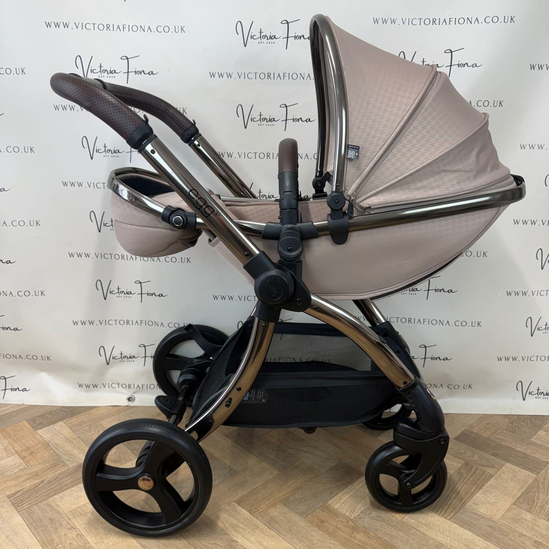 PRELOVED Egg 3 Pushchair & Carrycot - Houndstooth Almond - Image 7