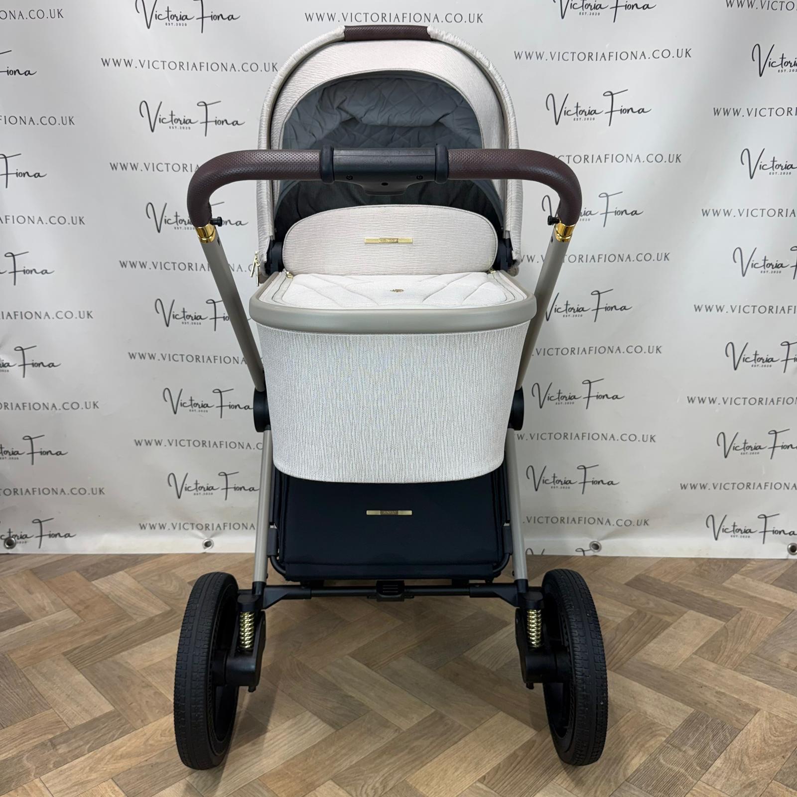 PRELOVED Venicci Tinum Upline Carrycot & Pushchair - Stone - Image 4
