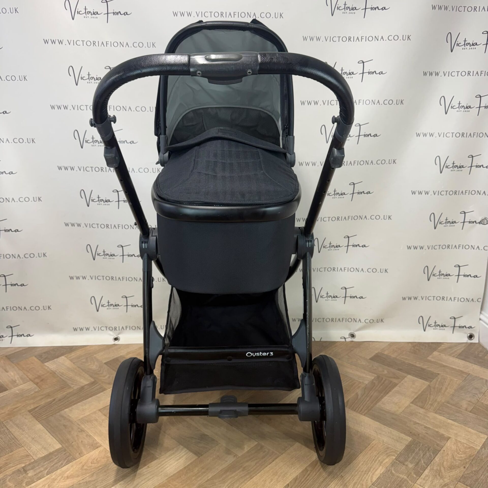 PRELOVED Babystyle Oyster 3 Pushchair & Carrycot - Noir Black π€ - Image 4