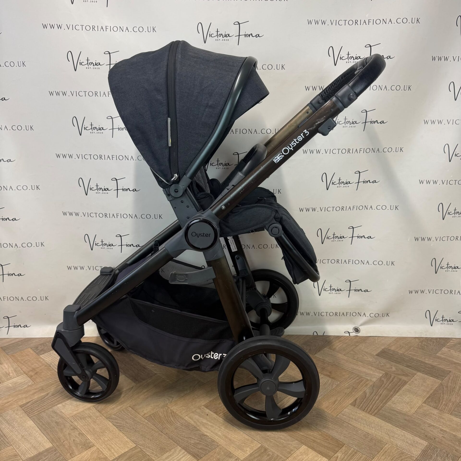 PRELOVED Babystyle Oyster 3 Pushchair & Carrycot - Noir Black π€ - Image 6