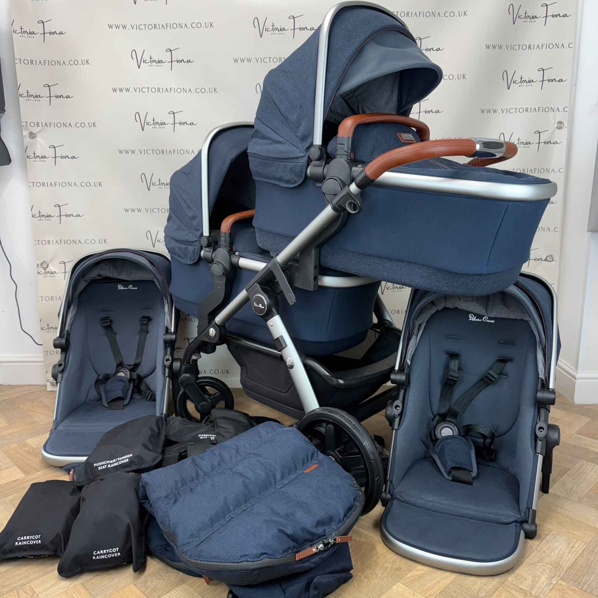 PRELOVED Silver Cross Wave Twin Pushchair Bundle - Indigo Blue