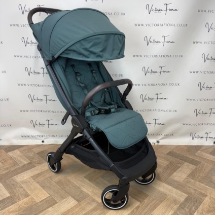 PRELOVED Silver Cross Clic 2 Compact Stroller - Conifer Green RRP£295