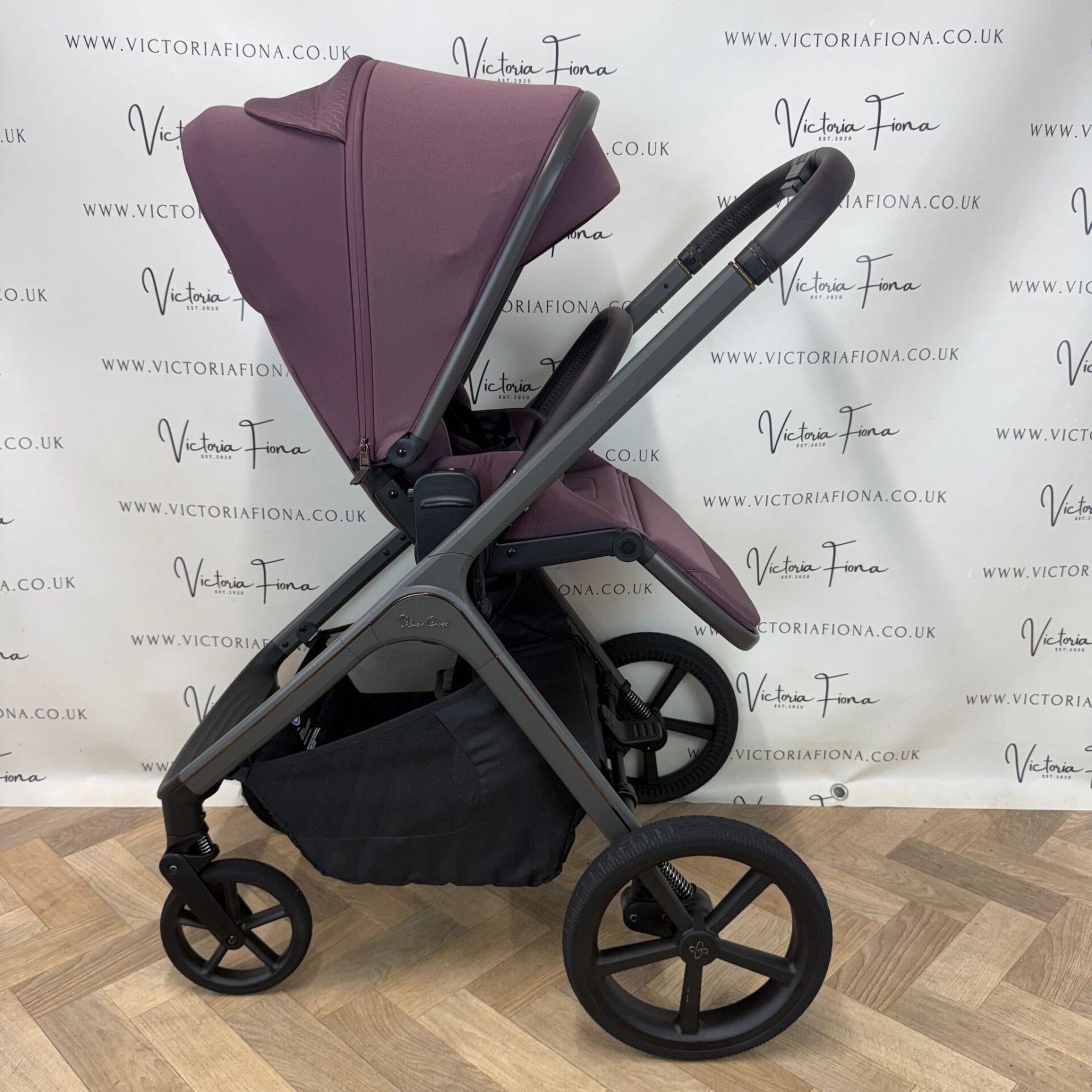 PRELOVED Silver Cross Cove Stroller Pushchair - Damson π - Image 3
