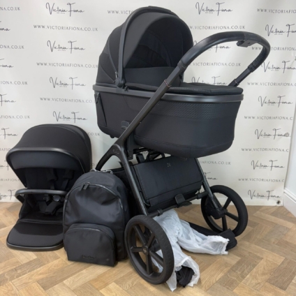 PRELOVED Silver Cross Cove Carrycot & Pushchair - Onyx
