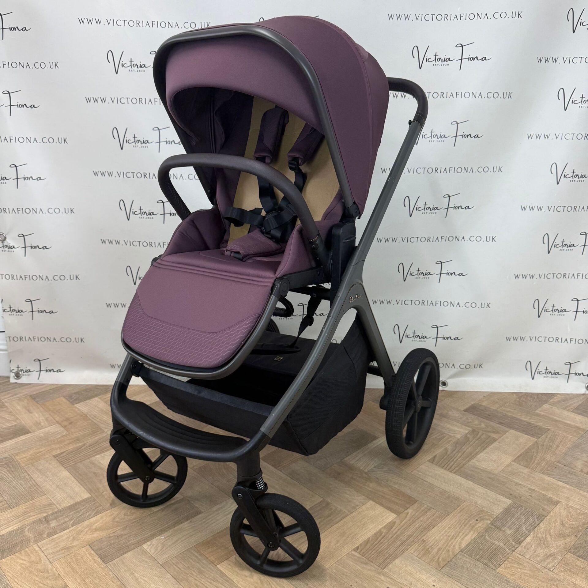 PRELOVED Silver Cross Cove Stroller Pushchair - Damson π - Image 4