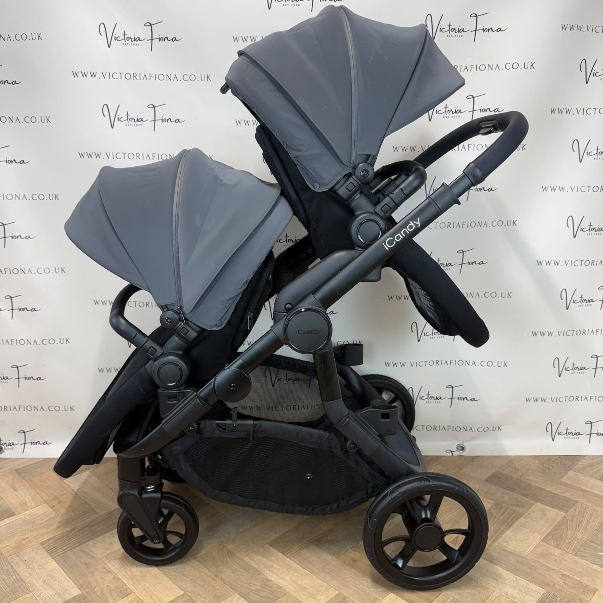 PRELOVED iCandy Orange 4 TWIN Carrycot & Pushchair - Fossil Grey & Black - Image 6