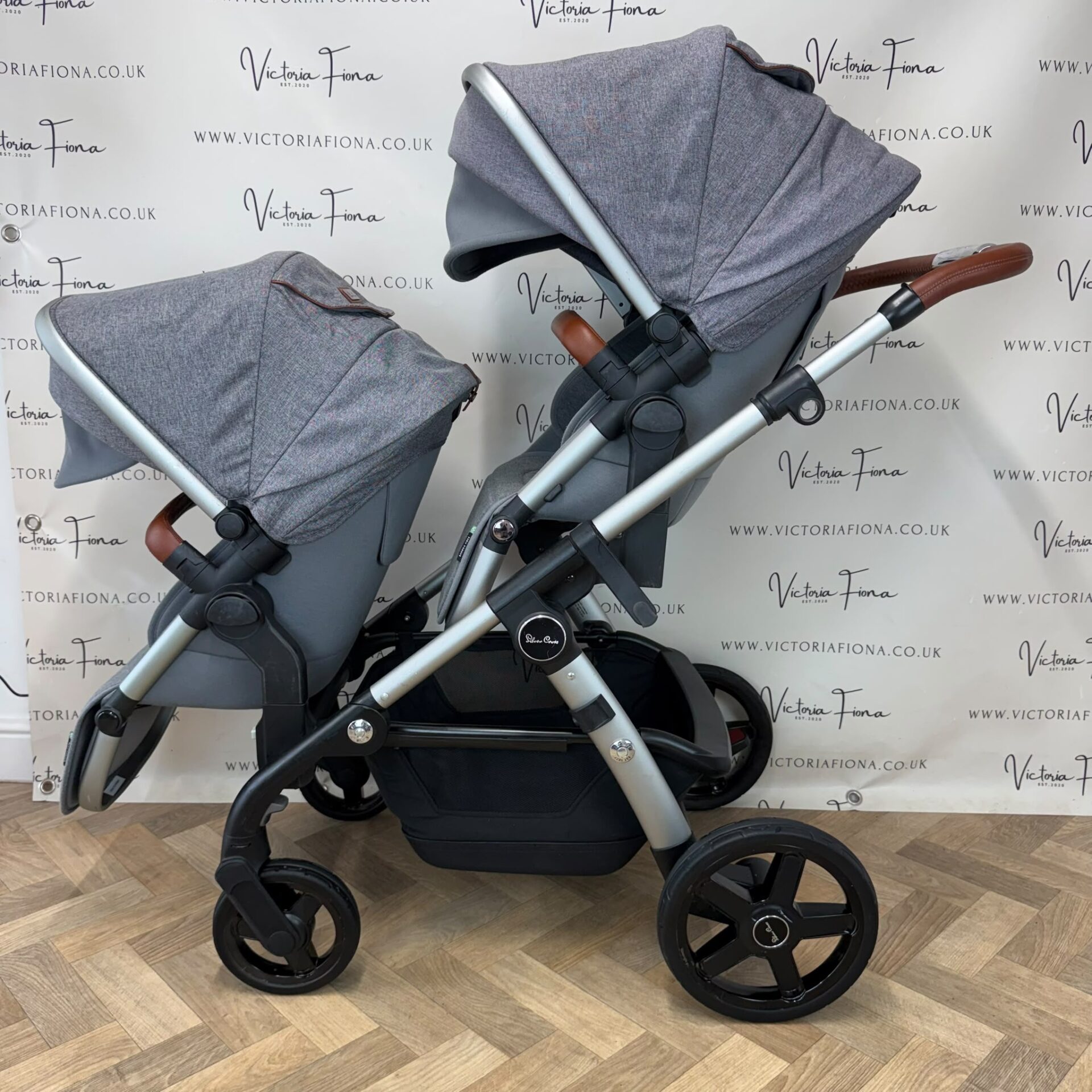 PRELOVED Silver Cross Wave TWIN Double Pushchair & Carrycot - Zinc Grey - Image 7