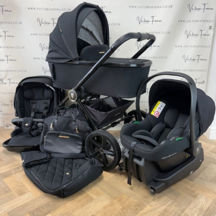 PRELOVED Venicci Tinum Upline Carrycot & Pushchair with Avionaut Car Seat & Isofix - All Black