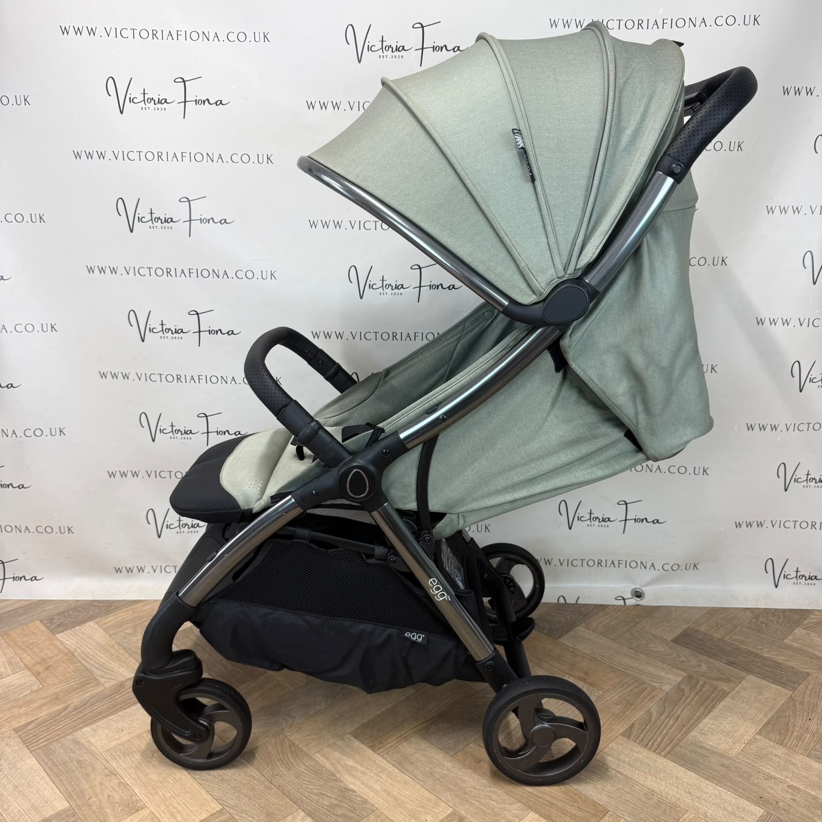 PRELOVED egg Z Stroller Seagrass Green - Image 4