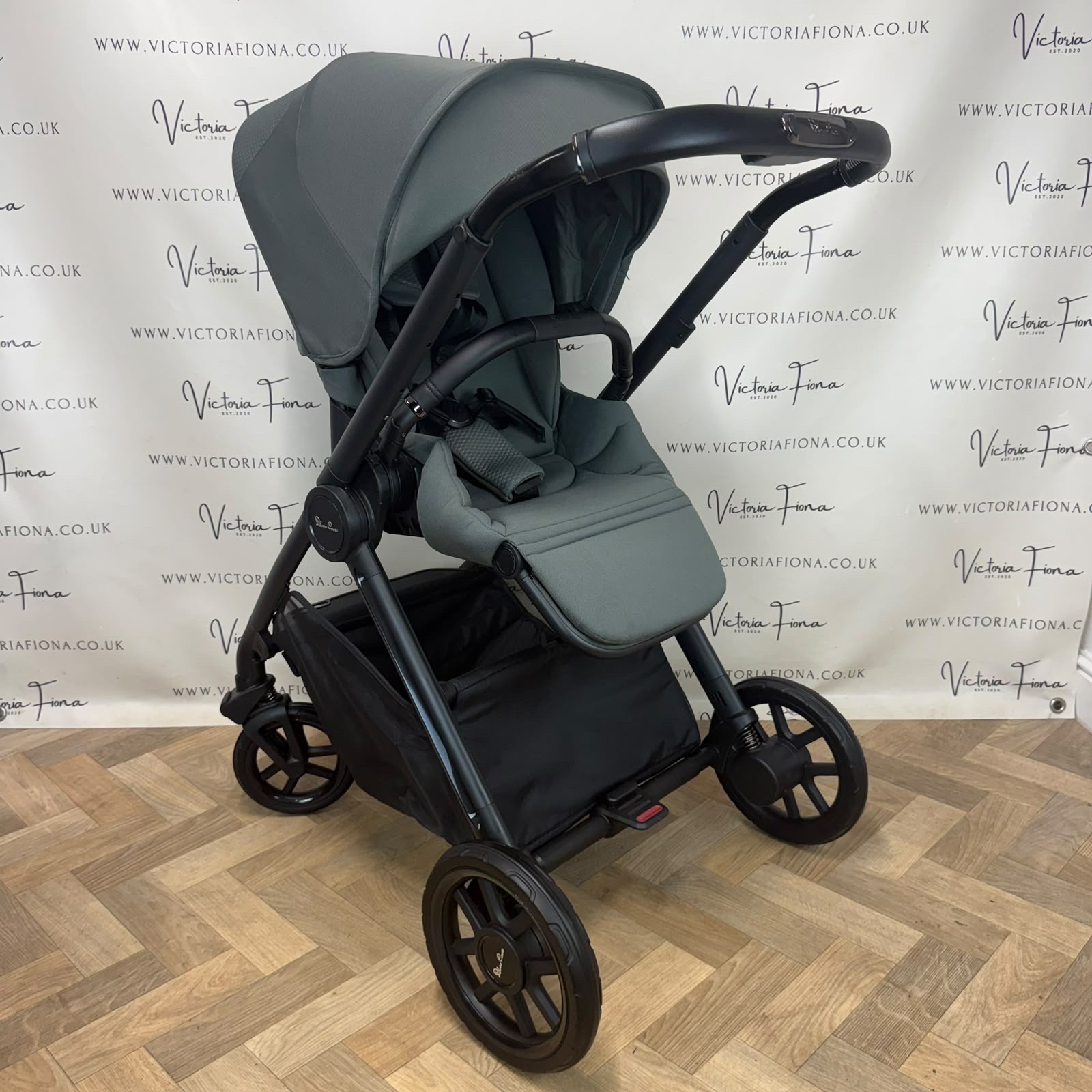 EX DISPLAY Silver Cross Reef 2 Carrycot & Pushchair - Pewter - Image 6