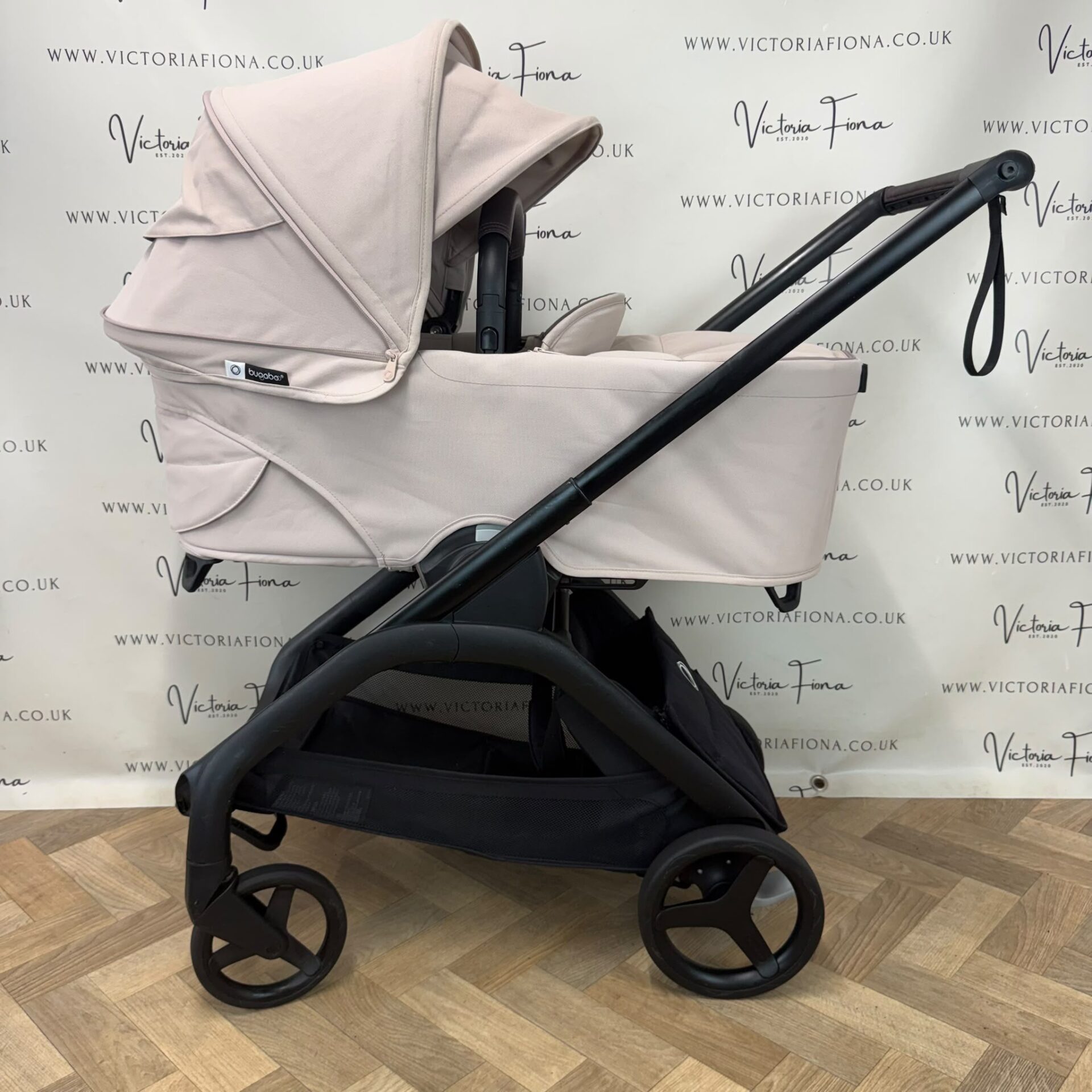 PRELOVED Bugaboo Dragonfly Carrycot & Pushchair with accessories - Desert Taupe - Image 2