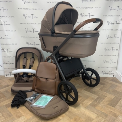 PRELOVED Silver Cross Cove Carrycot & Pushchair - Maple 🍁