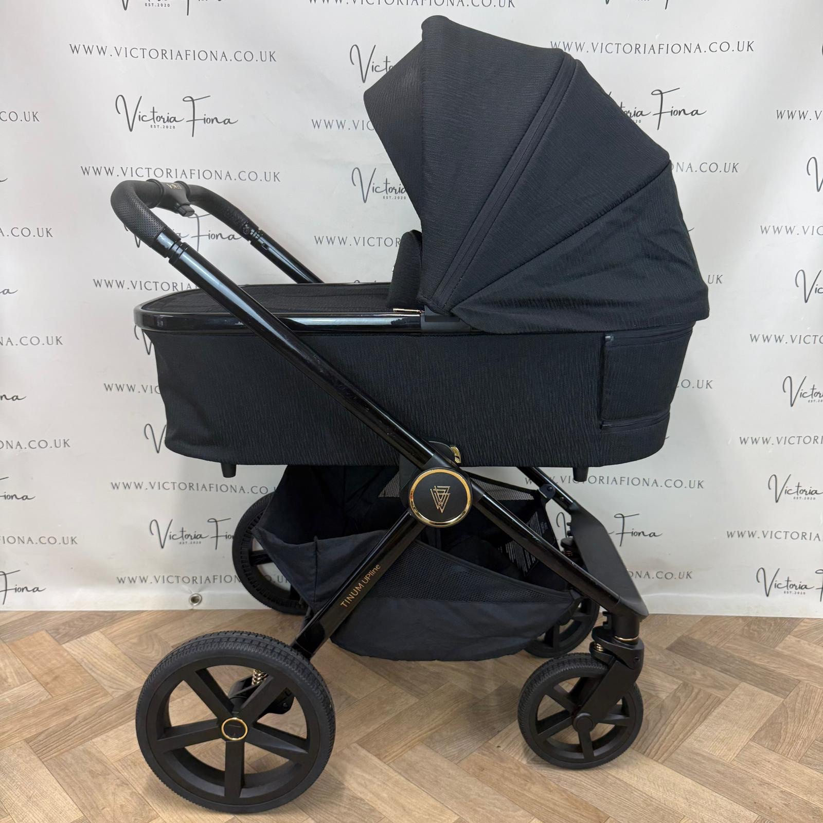 PRELOVED Venicci Tinum Upline Carrycot & Pushchair with Maxi Cosi Pebble 360 & Isofix - All Black - Image 4