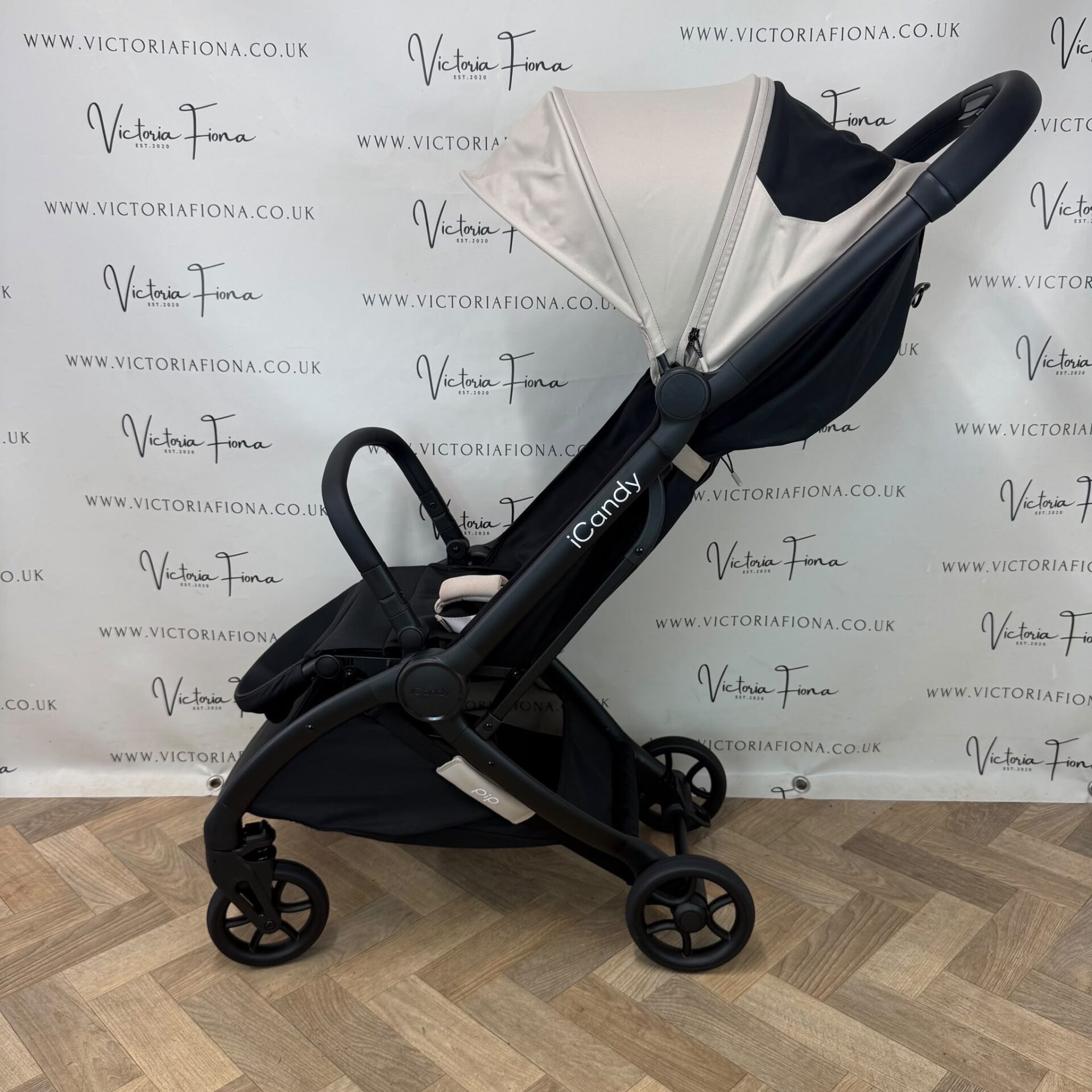 NEW iCandy Pip Compact Stroller - Latte - Image 3