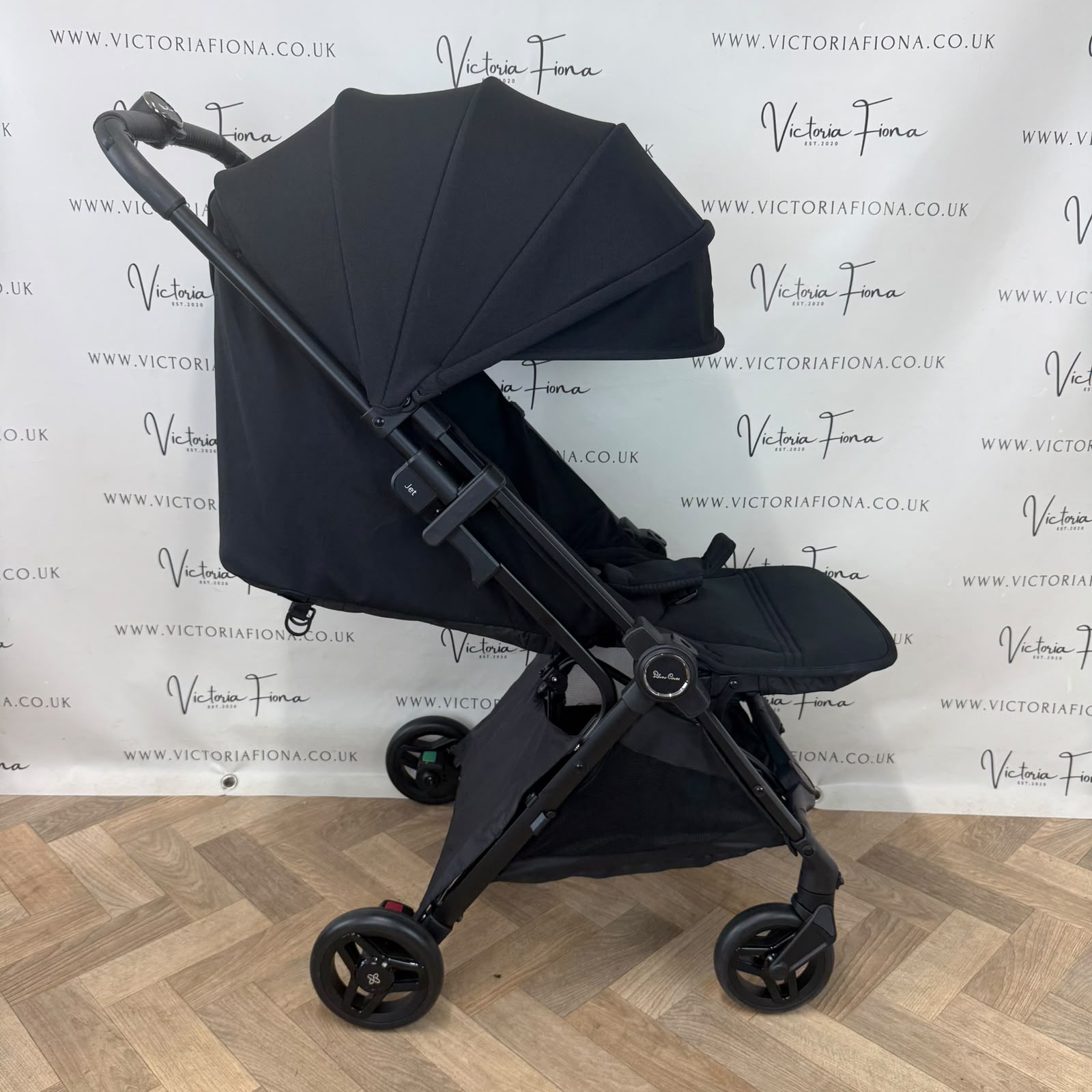 PRELOVED Silver Cross Jet 5 Compact CABIN APPROVED Stroller - BLACK - Image 3