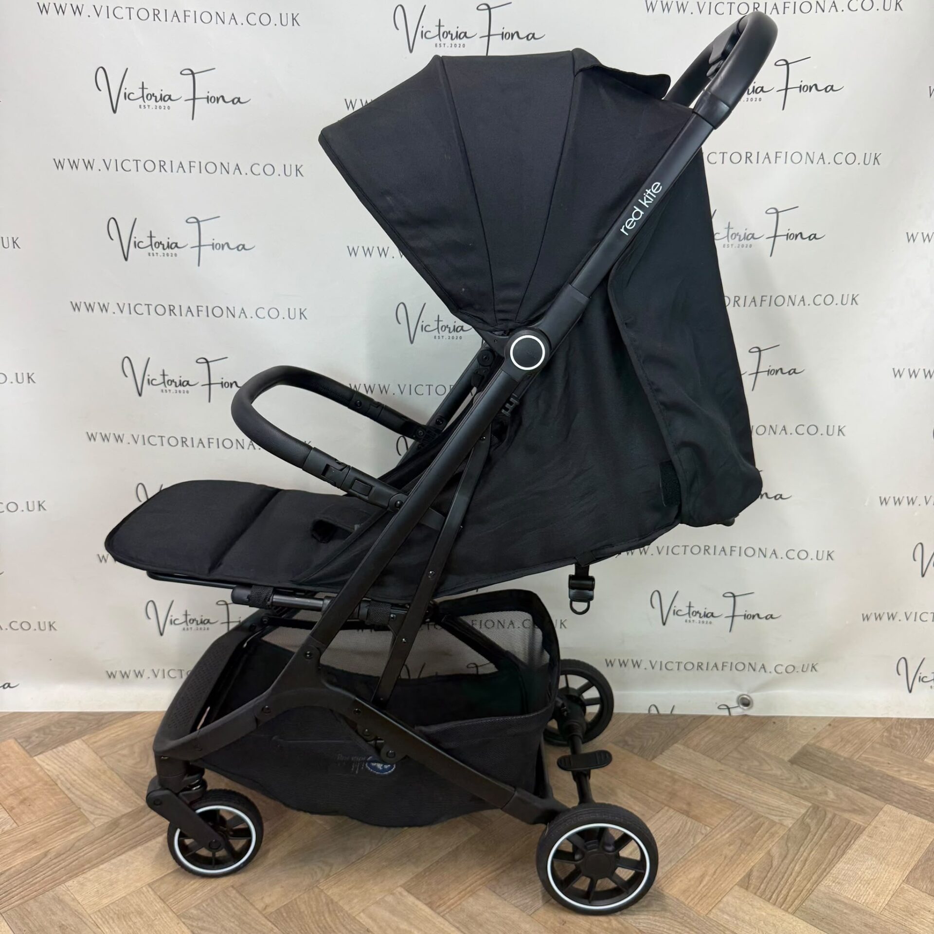 EX DISPLAY Red kite Push Me Explor Compact CABIN APPROVED Stroller - Black - Image 5