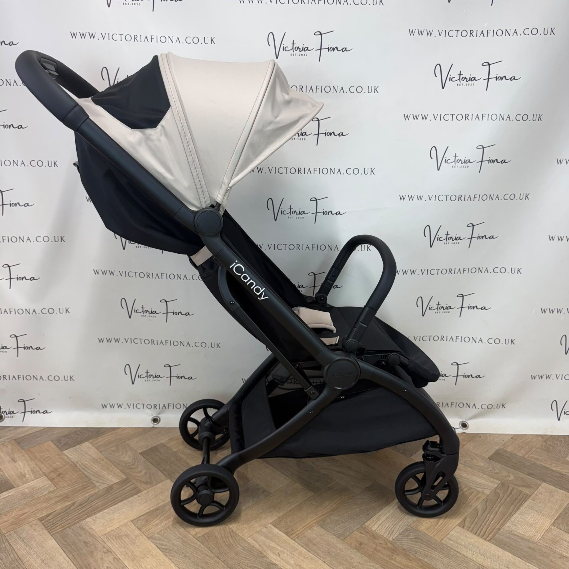 NEW iCandy Pip Compact Stroller - Latte - Image 5