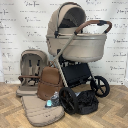 PRELOVED Silver Cross Cove Carrycot & Pushchair - Champagne