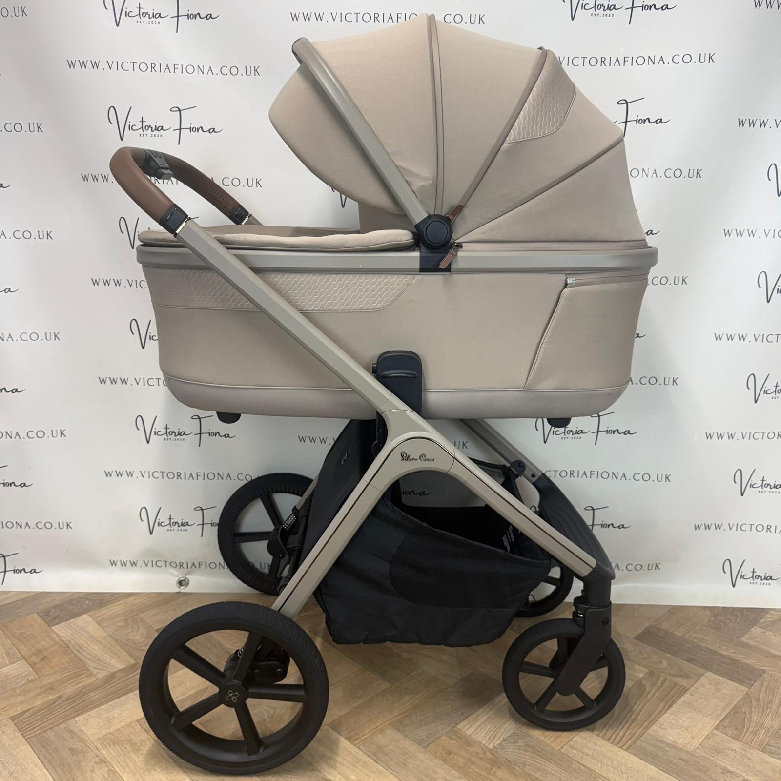 PRELOVED Silver Cross Cove Carrycot & Pushchair - Champagne - Image 2