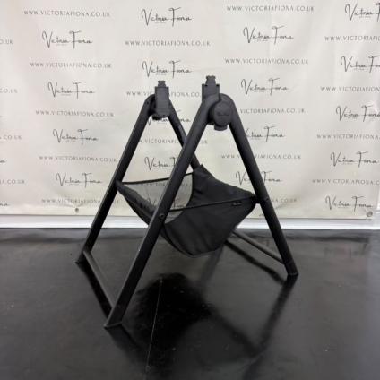 PRELOVED Silver Cross Breez Carrycot Bassinet Stand - Black