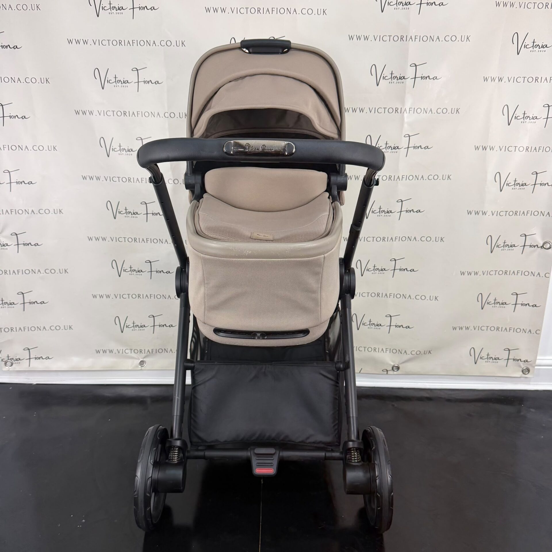 PRELOVED Silver Cross Reef 2 Carrycot & Pushchair - Mocha🤎 - Image 3