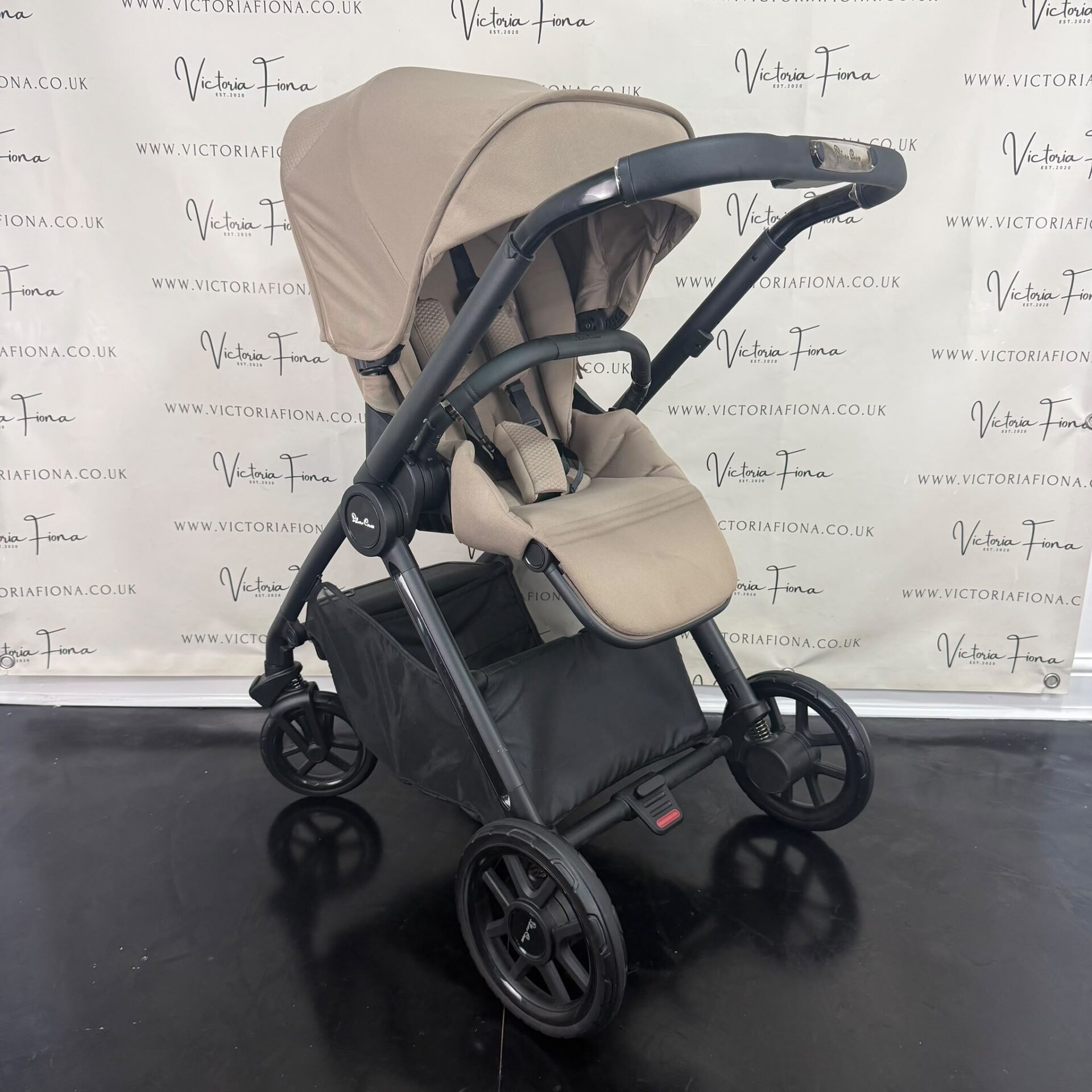 PRELOVED Silver Cross Reef 2 Carrycot & Pushchair - Mocha🤎 - Image 5