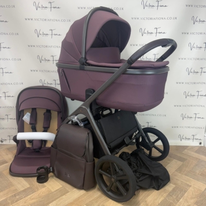 EX DISPLAY Silver Cross Cove Carrycot & Pushchair - Damson