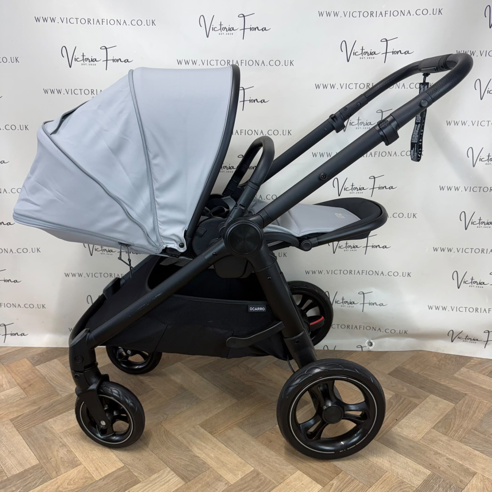 PRELOVED Mamas & Papas Ocarro Carrycot & Pushchair - Flint Grey - Image 8