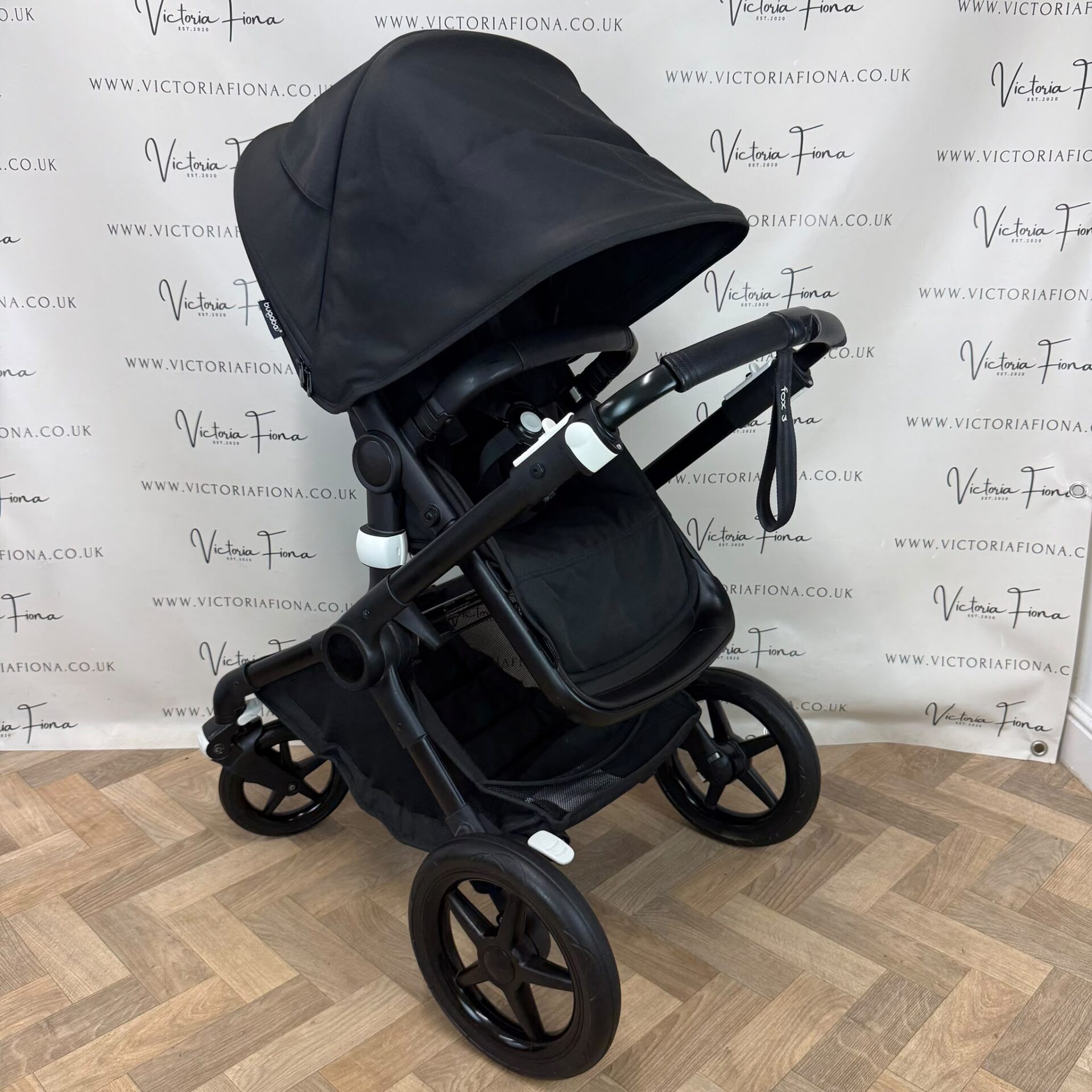 PRELOVED Bugaboo Fox 3 Pushchair & Carrycot – Black With Black Chassis - Image 7