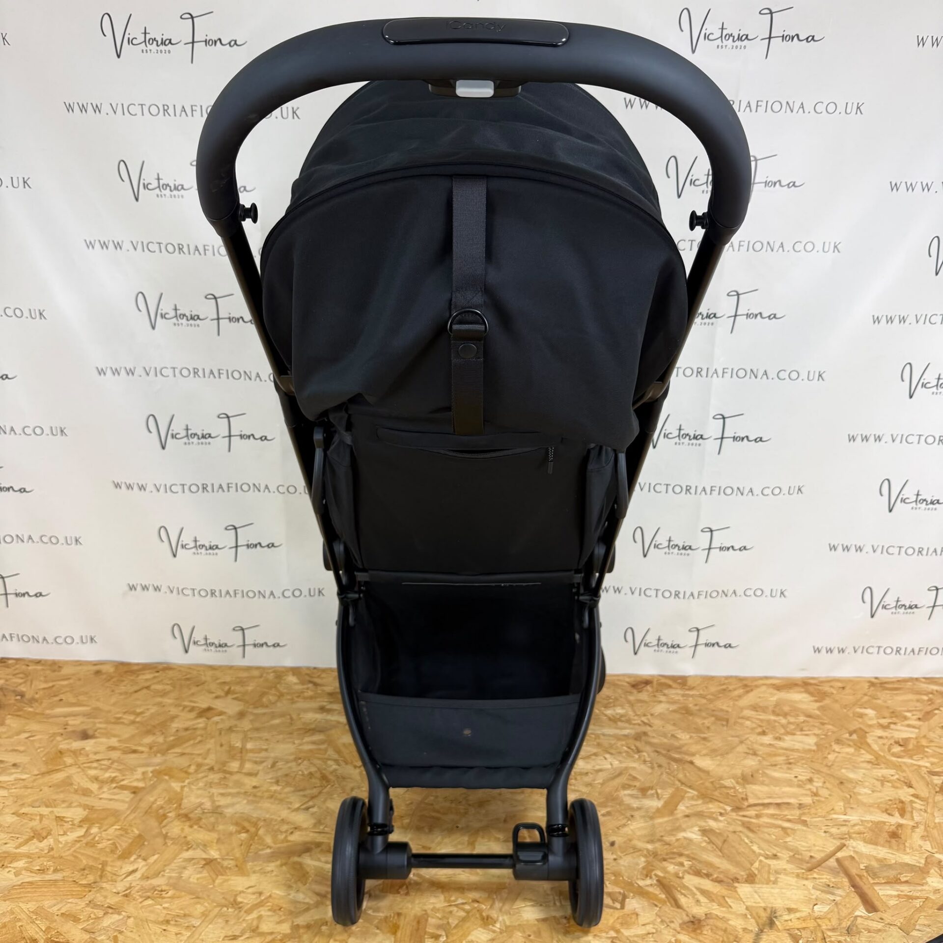 EX DISPLAY iCandy Pip Compact Stroller - Black - Image 3
