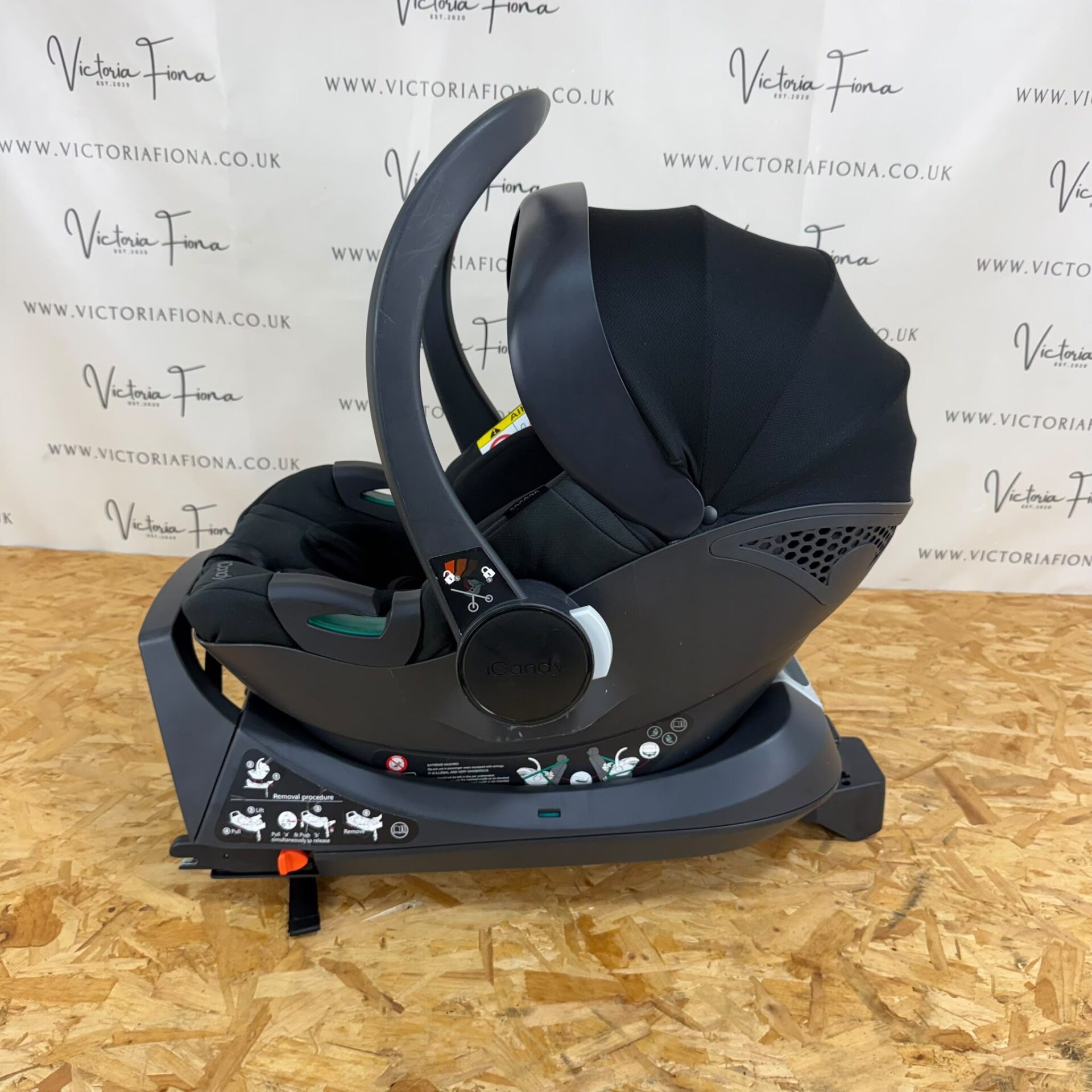 PRELOVED icandy Cocoon car seat & Isofix base - Black - Image 3