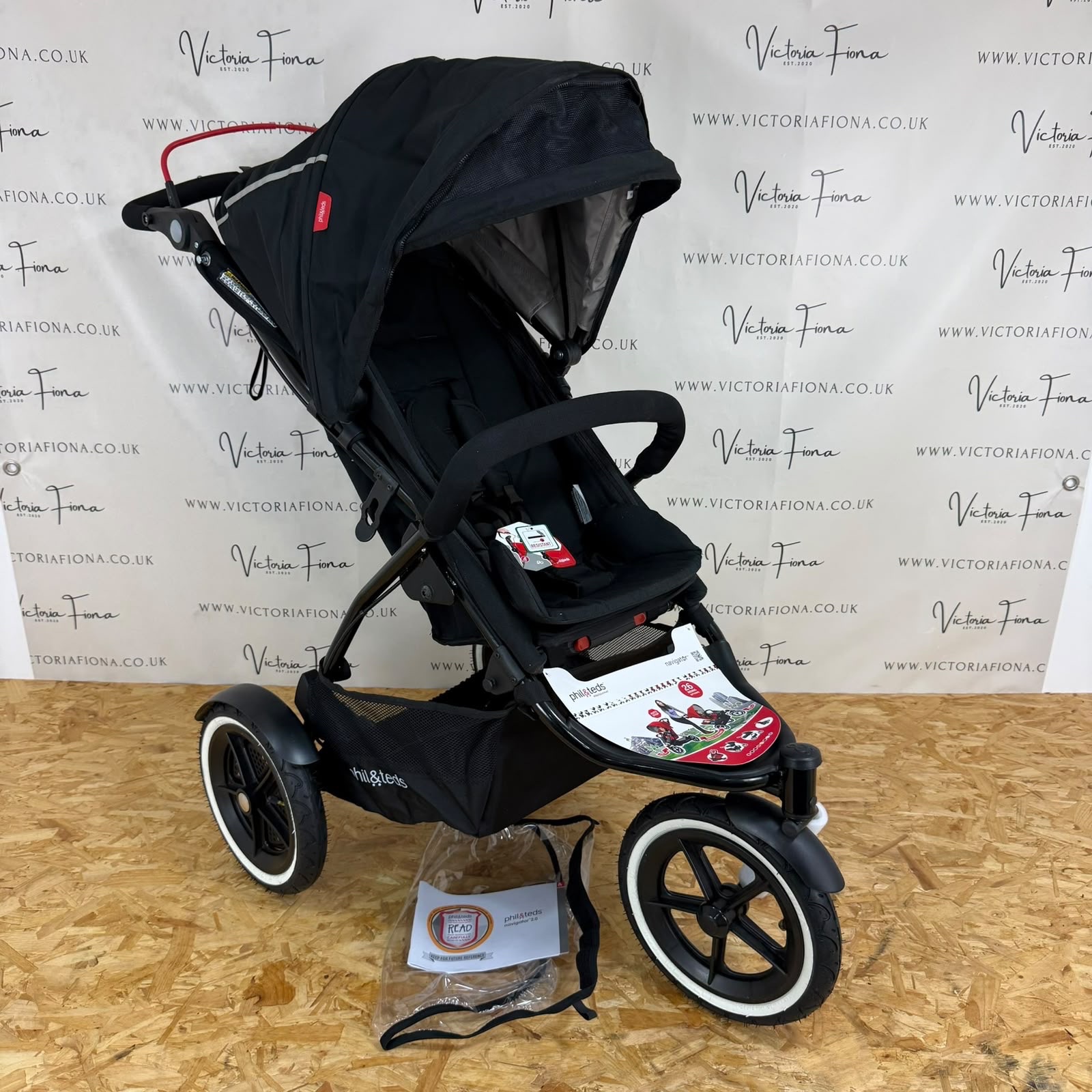 NEW Phil & Teds Navigator 3 Wheel All Terrain Stroller Pushchair - Black
