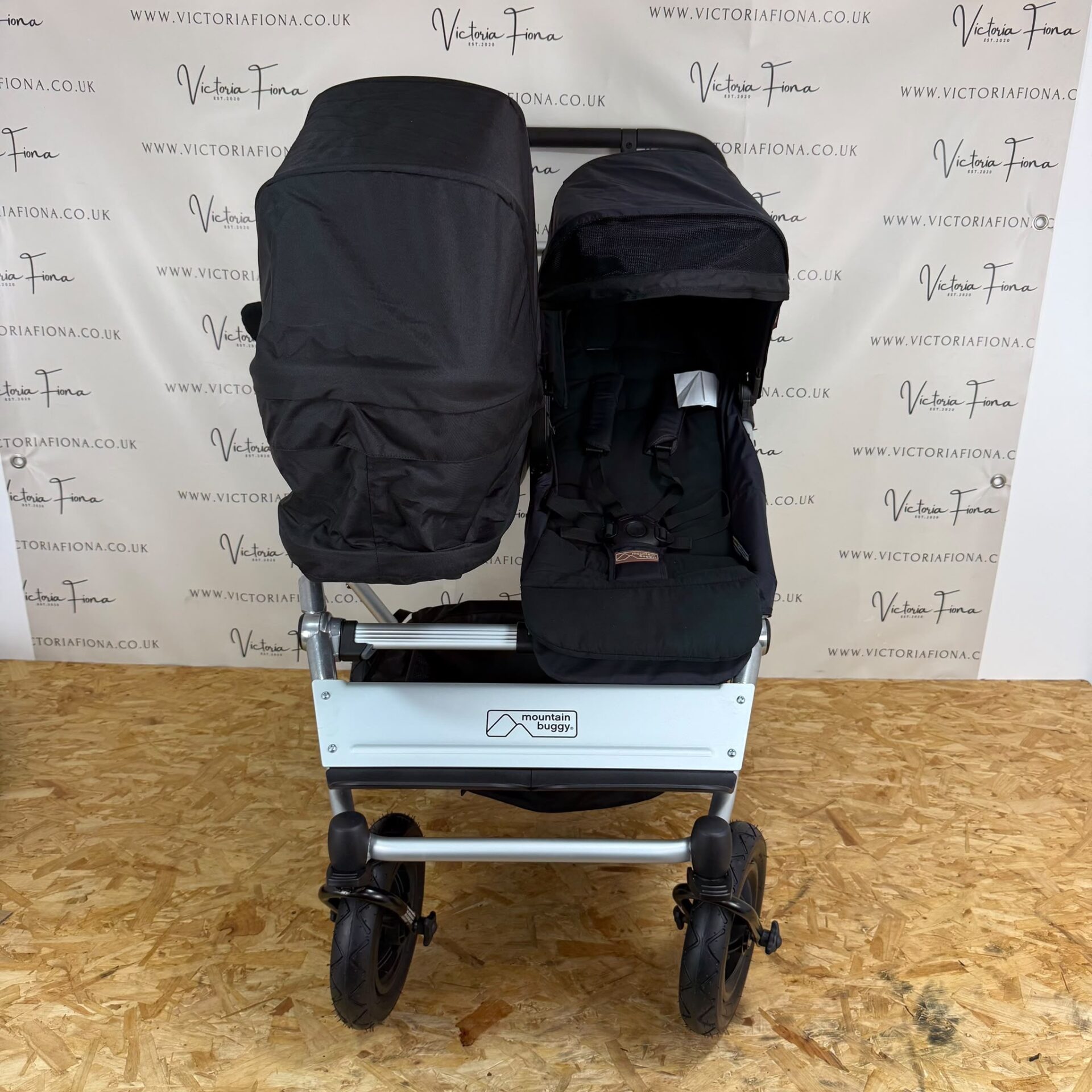 NEW Mountain Buggy Duet V3.2 Double Twin Stroller Pushchair with Carrycot - Black - Image 3