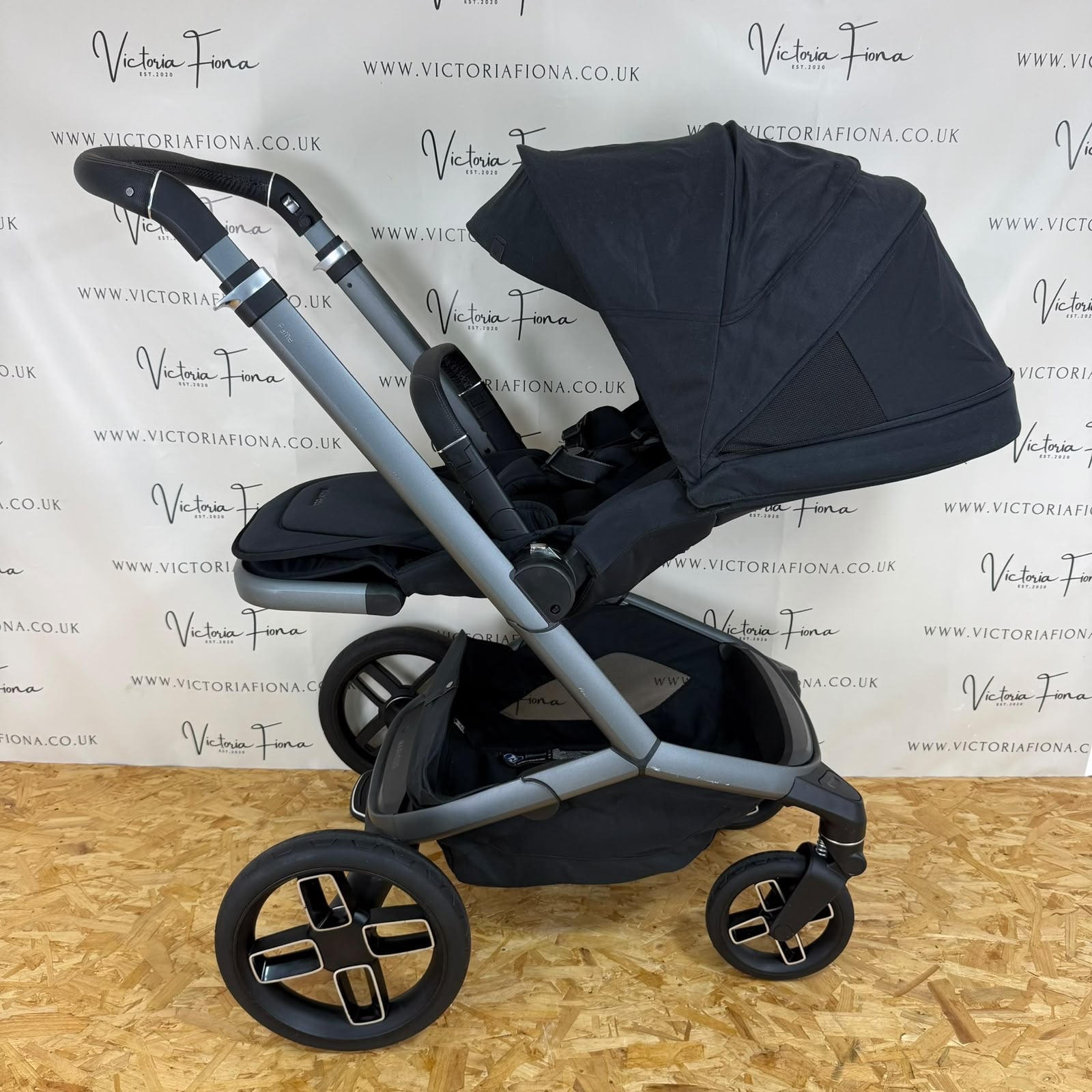PRELOVED Maxi Cosi Fame Stroller Pushchair - Black - Image 2