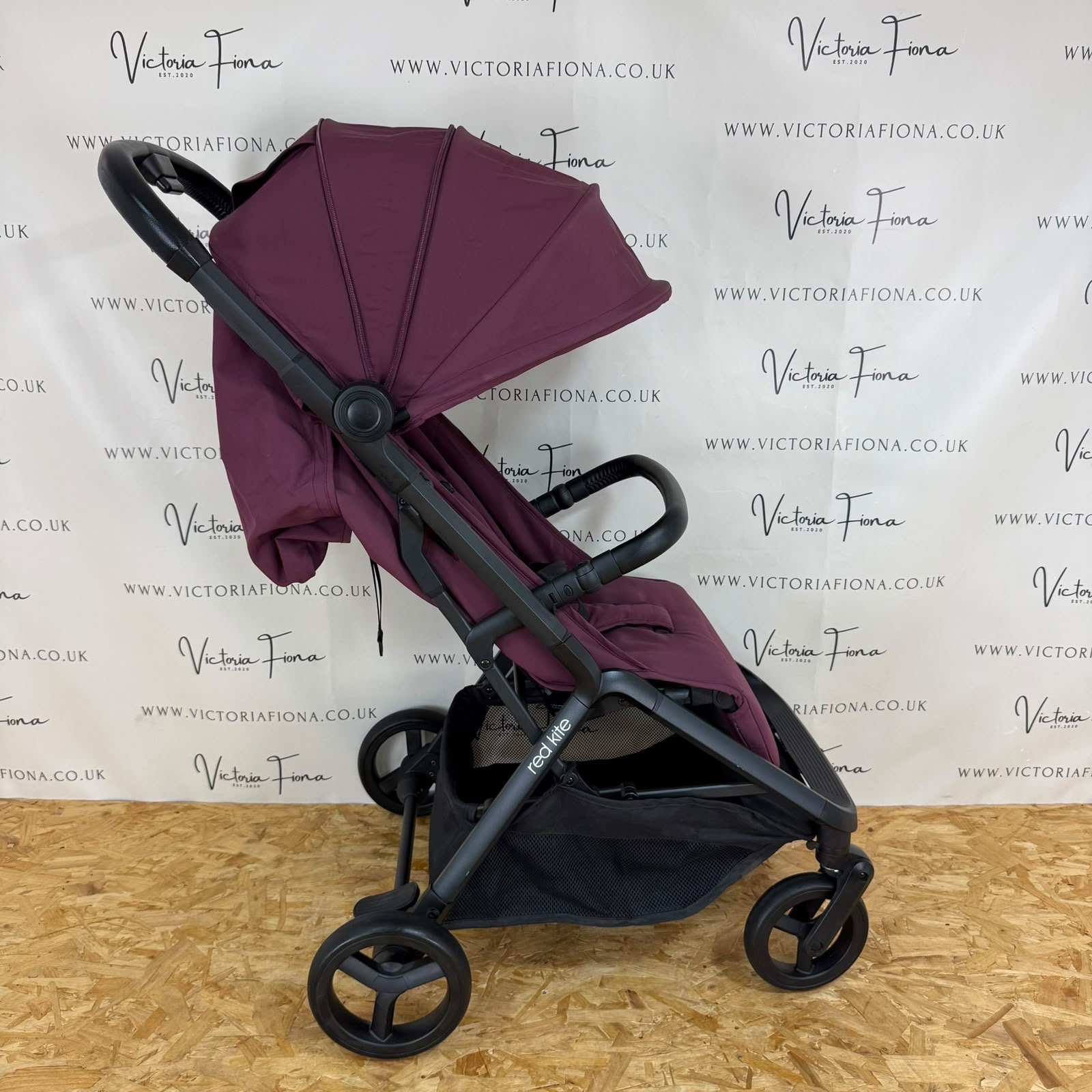 PRELOVED Red Kite Push Me Astro Stroller - Mulberry - Image 5