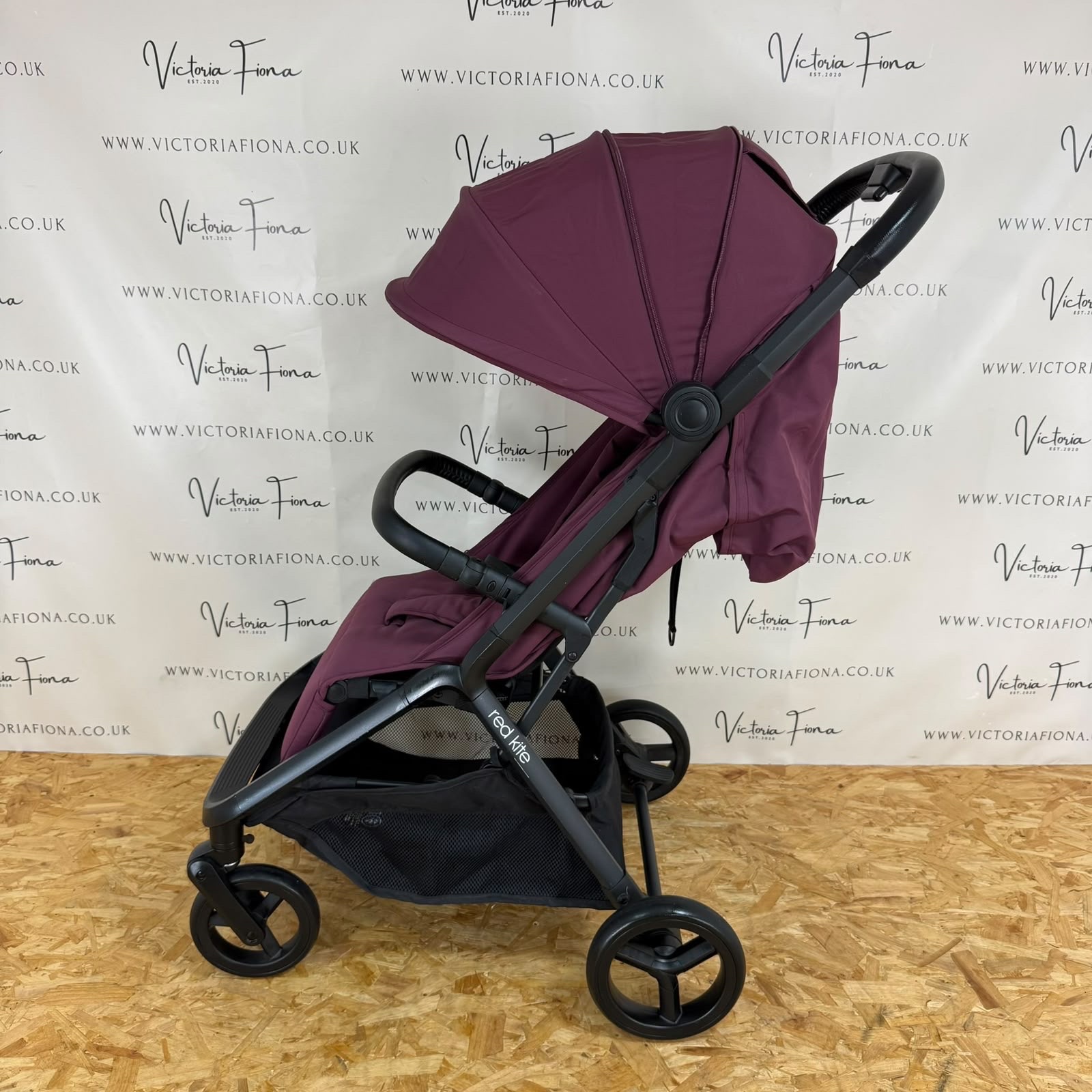 PRELOVED Red Kite Push Me Astro Stroller - Mulberry - Image 2