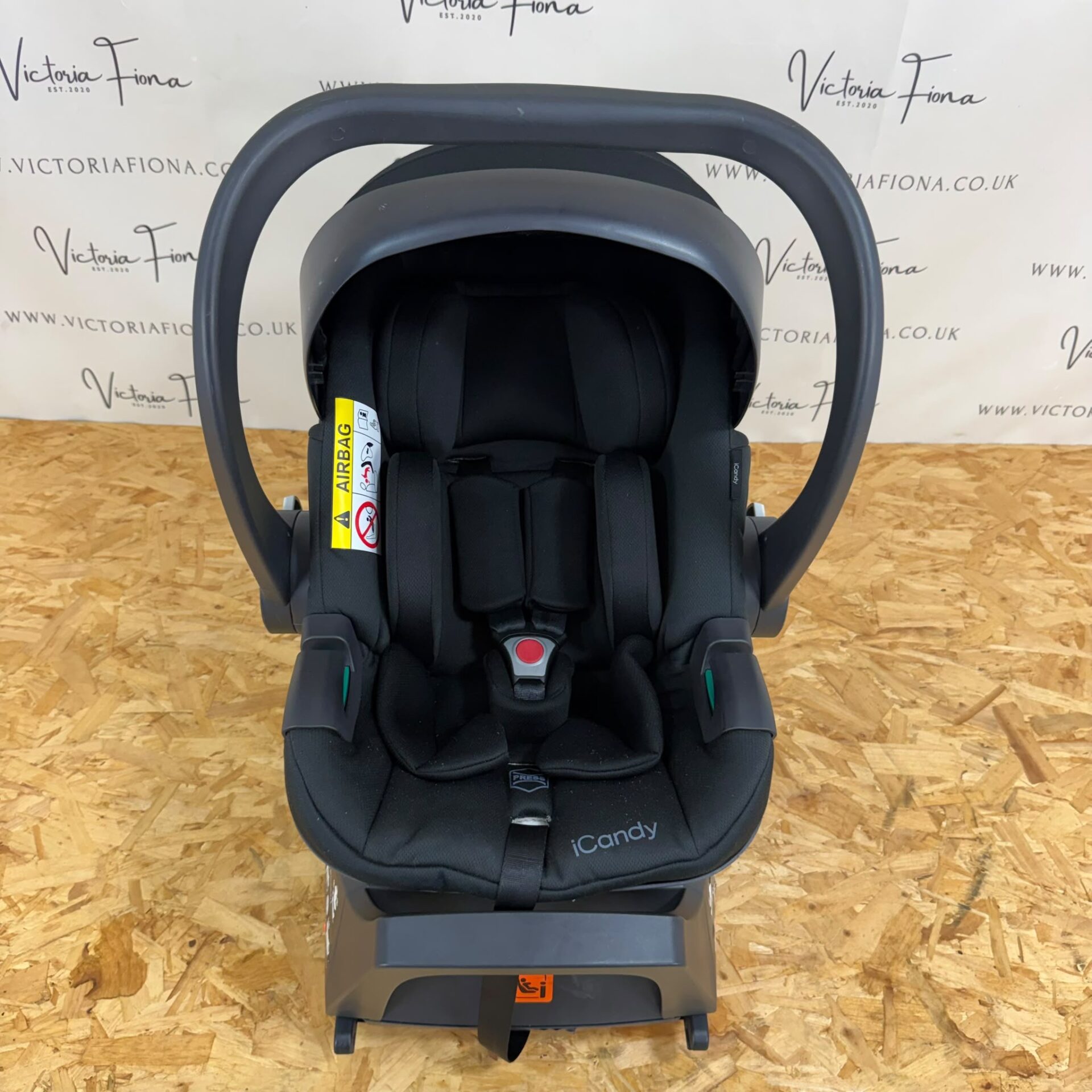 PRELOVED icandy Cocoon car seat & Isofix base - Black - Image 2
