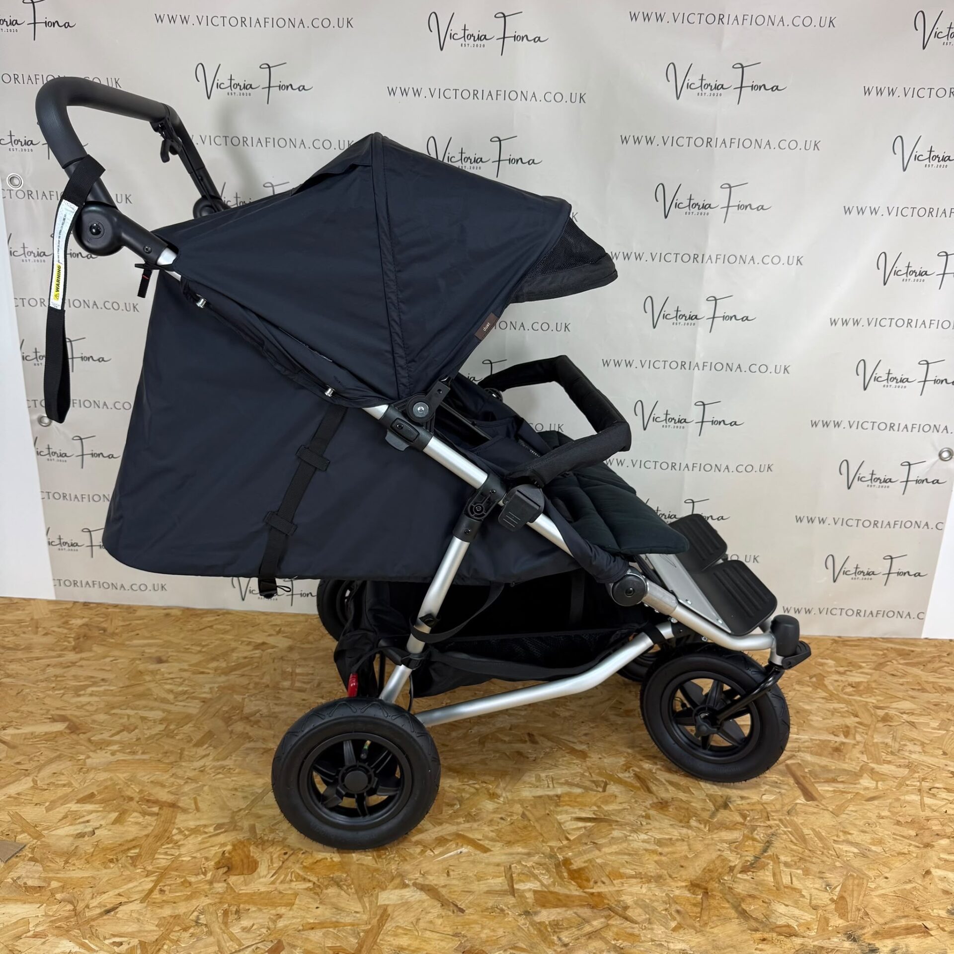 NEW Mountain Buggy Duet V3.2 Double Twin Stroller Pushchair with Carrycot - Black - Image 6