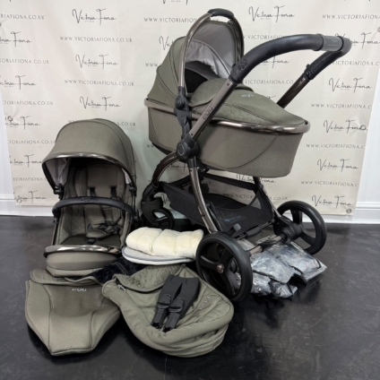 PRELOVED Egg 3 Pushchair & Carrycot - Hunter Green
