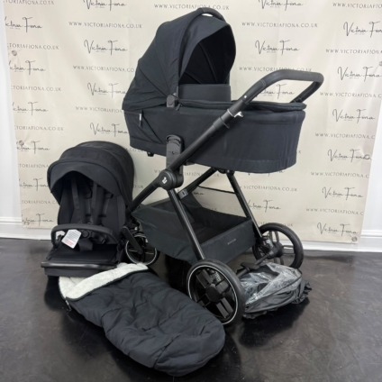 PRELOVED Maxi Cosi Oxford Carrycot & Pushchair - Black
